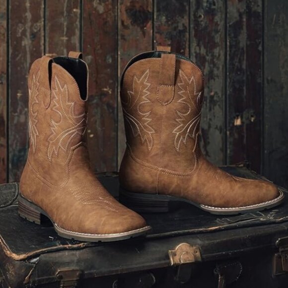 Men’s Western Cowboy Boots – Classic Embroidered Square Toe